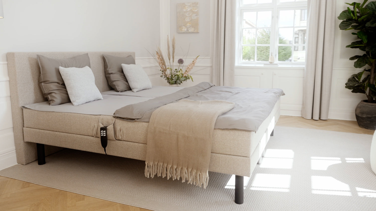 SÖVNN Deluxe Elevationsseng 140x200 - Halvandenmandsseng