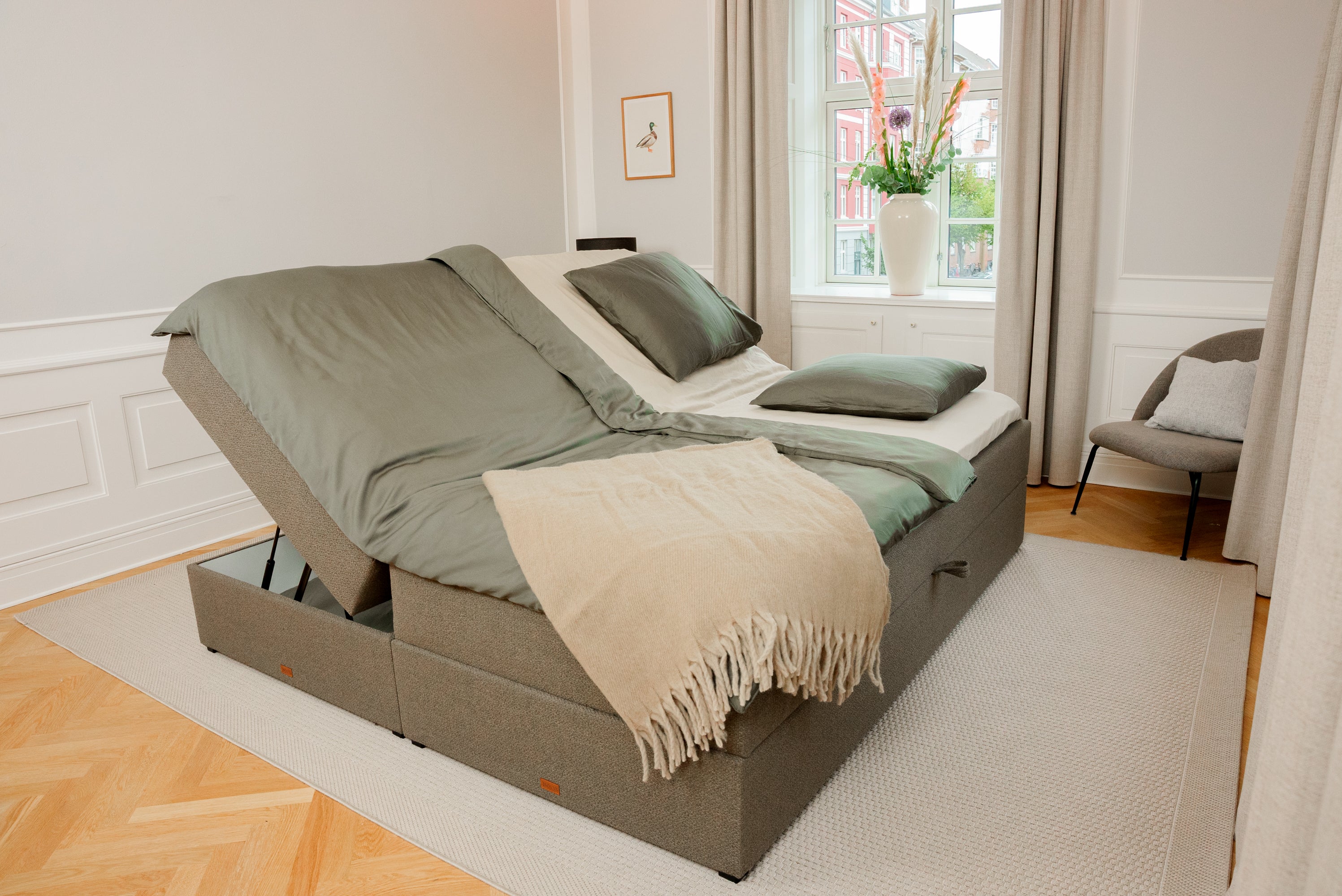 SÖVNN Vera Boxseng Med Opbevaring - 140x200 - Grå
