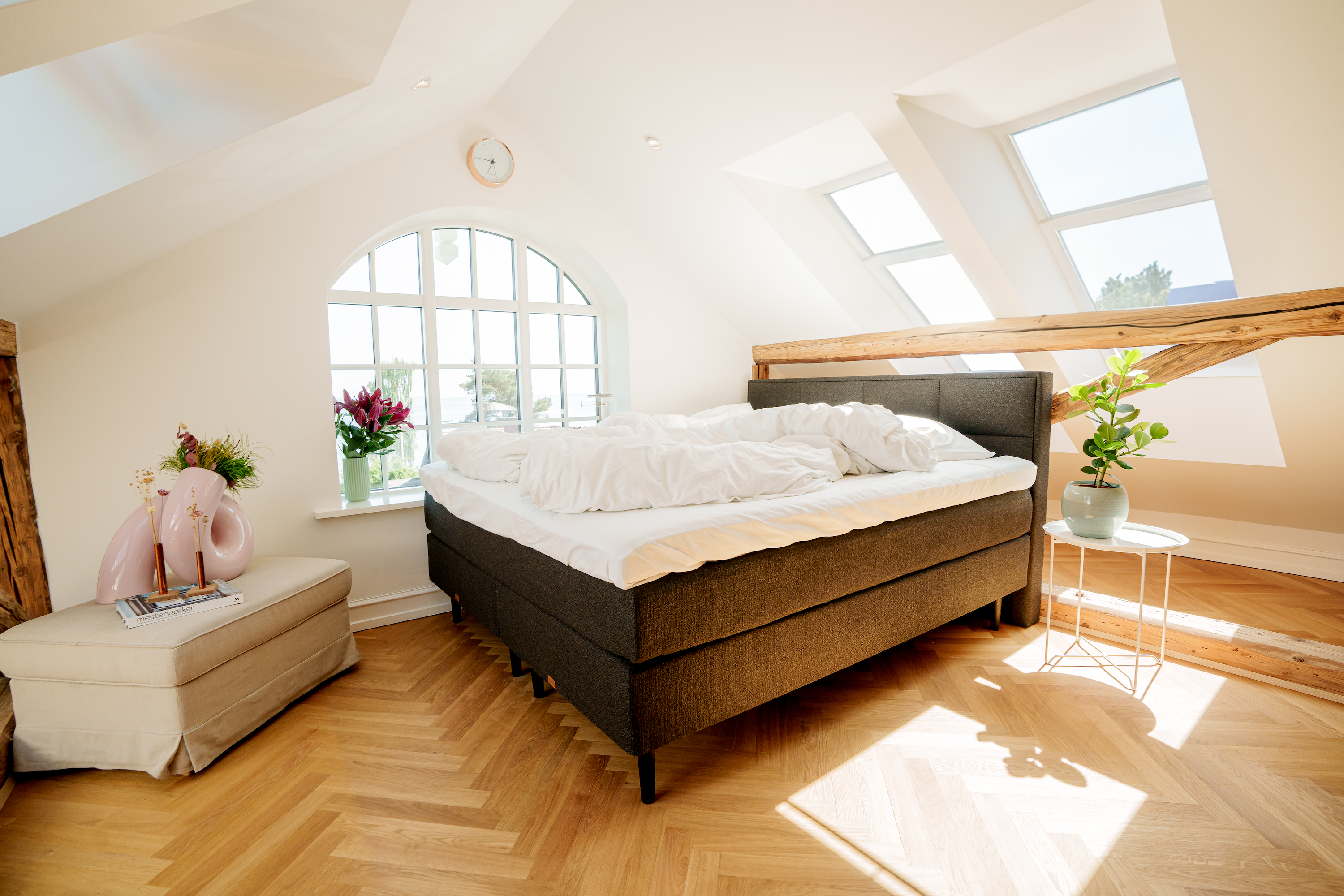 SÖVNN Comfort Kontinentalseng - 120x200 - Sort