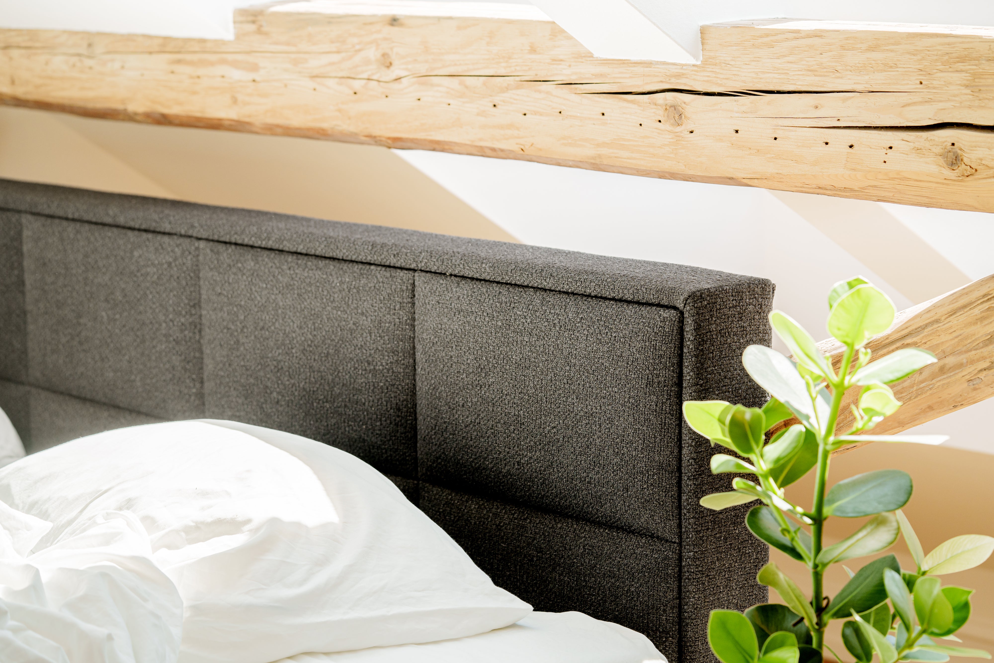 SÖVNN Comfort Kontinentalseng - 90x200 - Sort