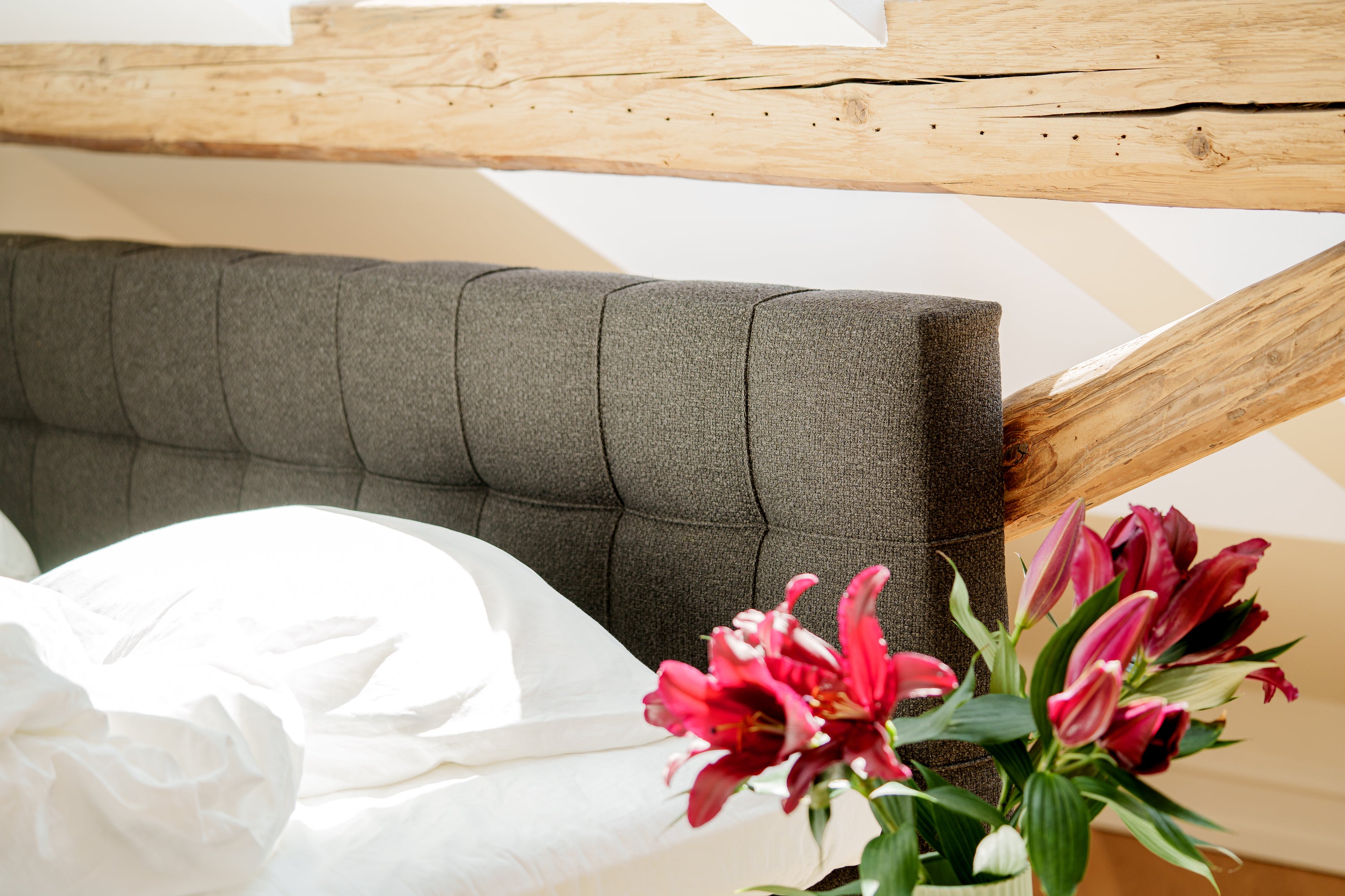 SÖVNN Comfort Kontinentalseng - 90x200 - Sort