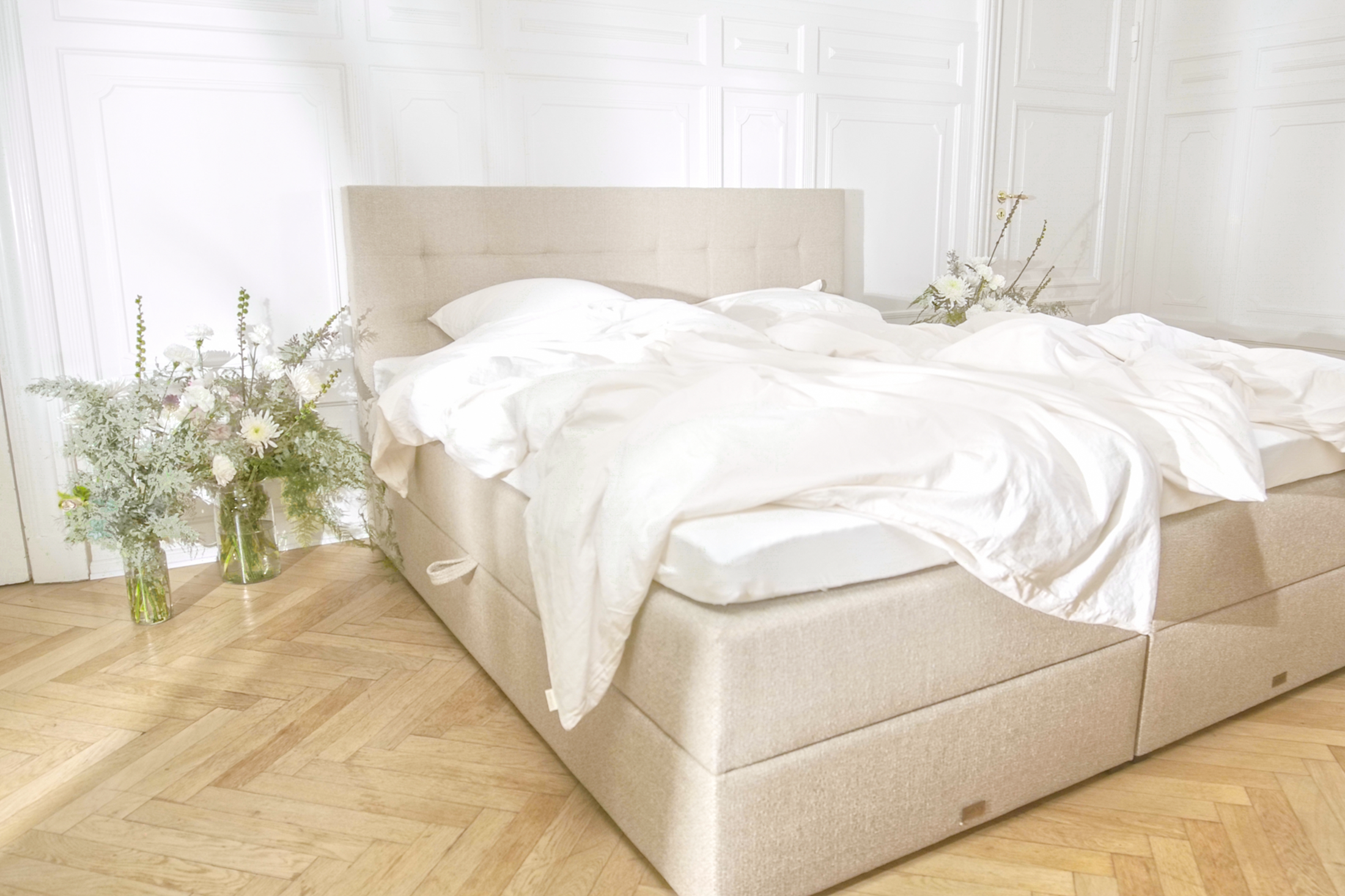 SÖVNN Xtra Boxseng Med Opbevaring - 180x210 - Sand