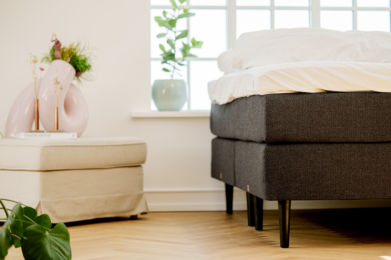 SÖVNN Comfort Kontinentalseng - 210x210 - Sort